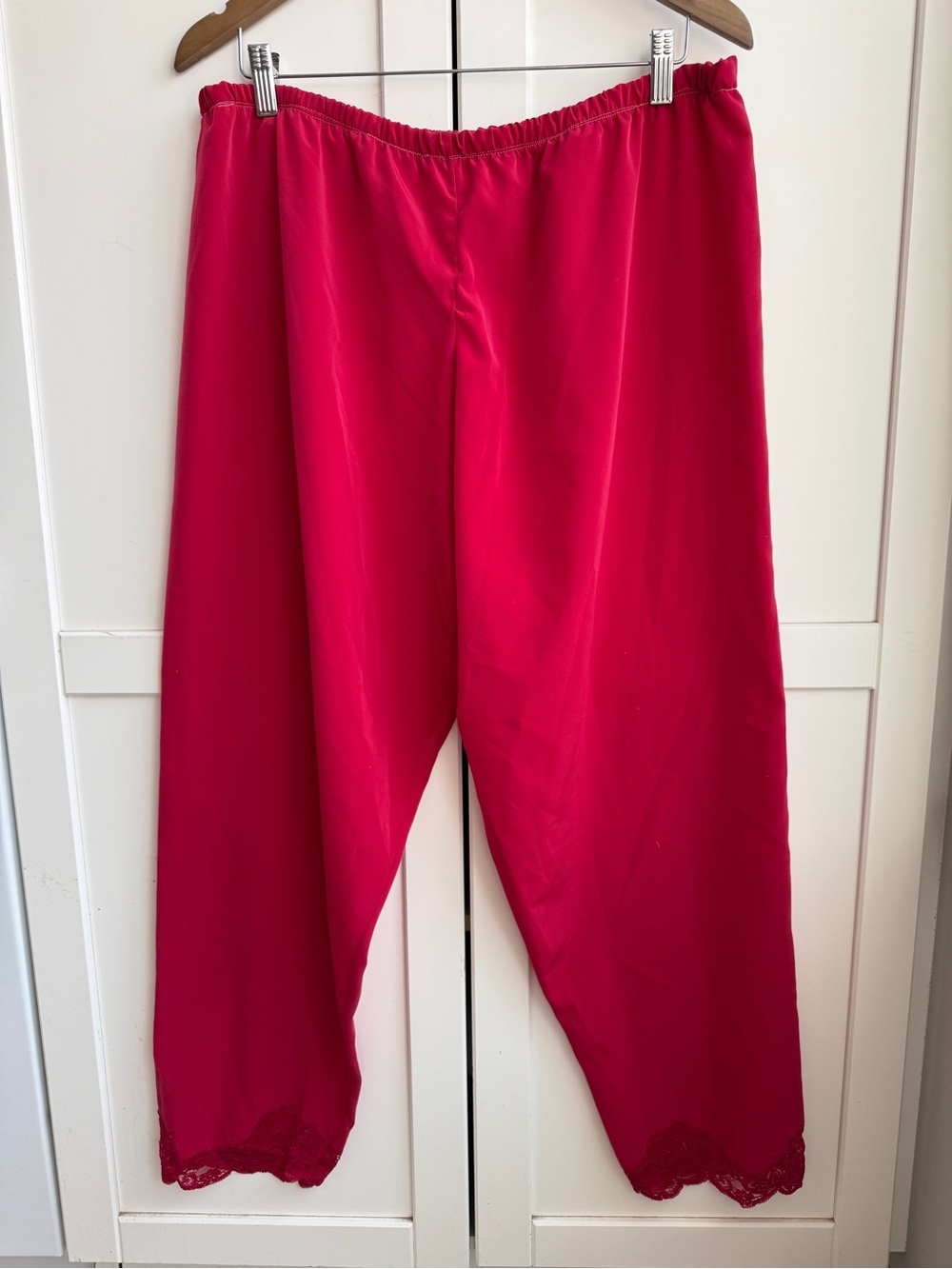 2 Piece Set | Vintage 80s/90s Red Satin Pajama Set Lace Trim Size L - Picture 2 of 8
